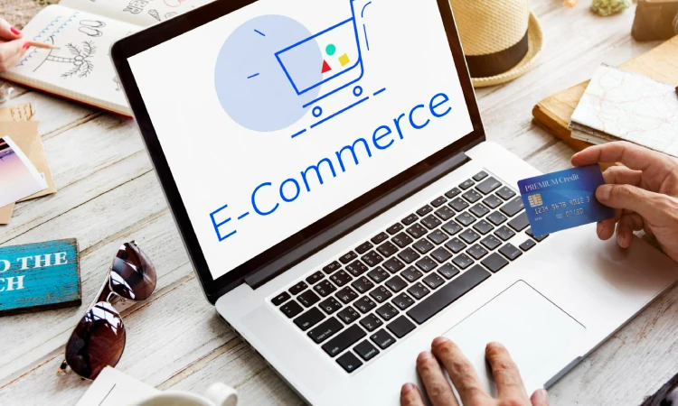 Menggunakan situs e-commerce, Sumber: sap-express.id